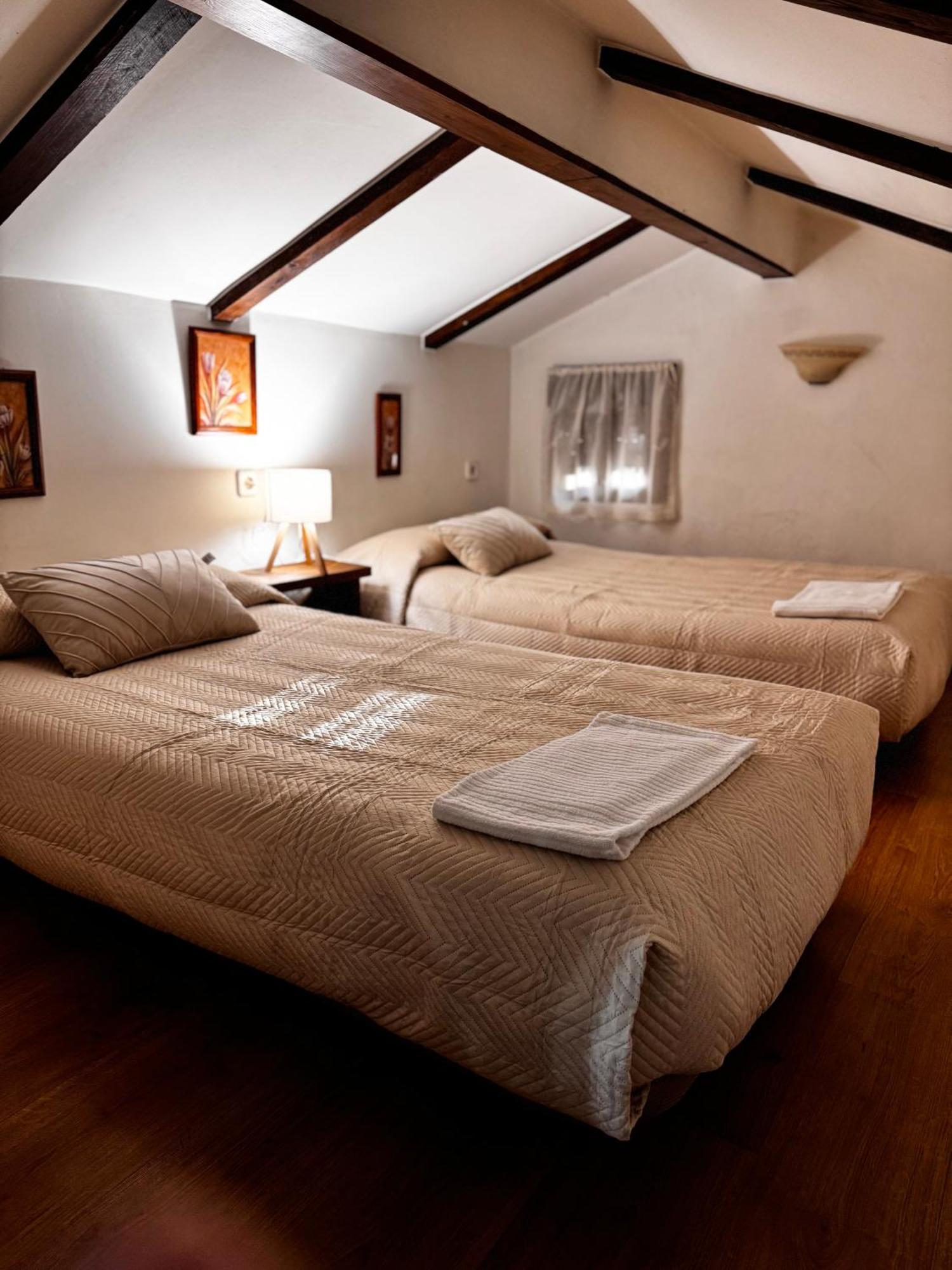 Casas Rurales Carrizosa Navaconcejo Ngoại thất bức ảnh