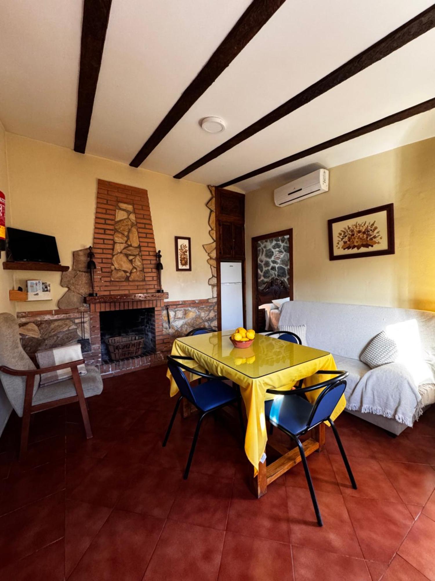 Casas Rurales Carrizosa Navaconcejo Ngoại thất bức ảnh